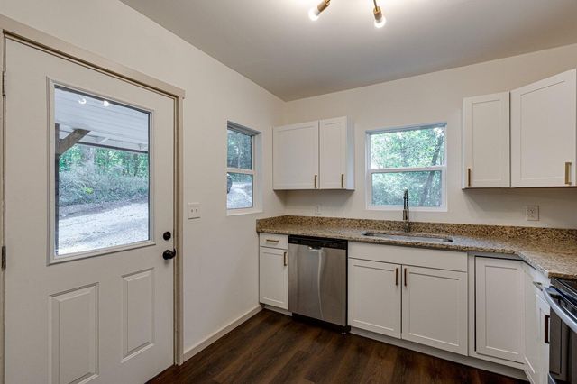 22 Ridgeland Circle, Rossville, GA 30741