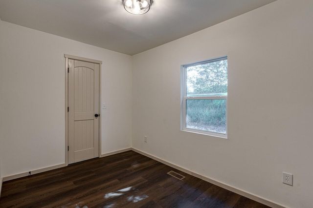 22 Ridgeland Circle, Rossville, GA 30741