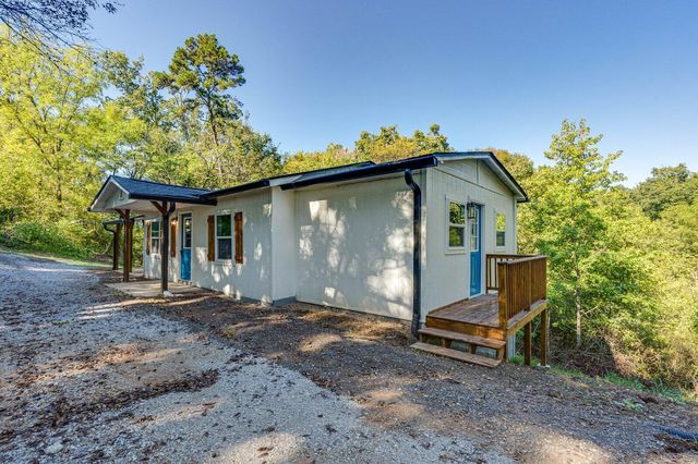 22 Ridgeland Circle, Rossville, GA 30741
