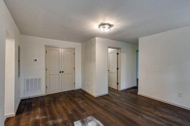 22 Ridgeland Circle, Rossville, GA 30741