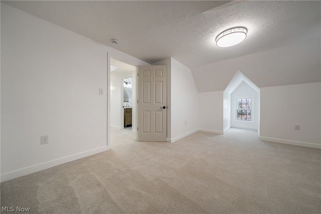 2124 Lamberton Road, Cleveland Heights, OH 44118