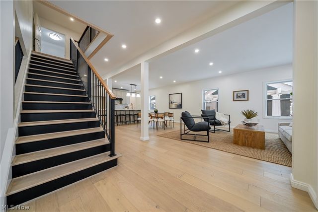 2124 Lamberton Road, Cleveland Heights, OH 44118