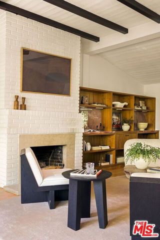 6424 Ivarene Avenue, Los Angeles, CA 90068