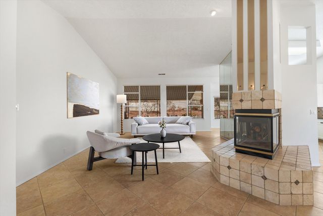 7809 Morris Rippel Place NE, Albuquerque, NM 87122