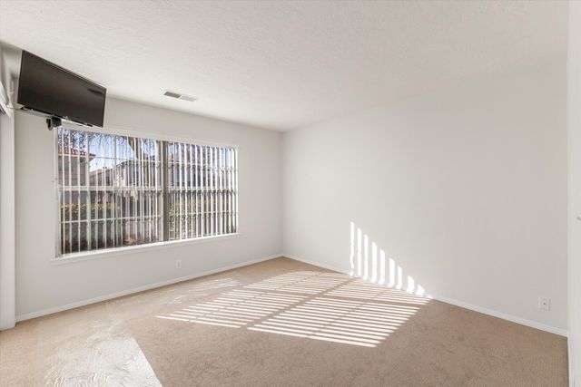 7809 Morris Rippel Place NE, Albuquerque, NM 87122