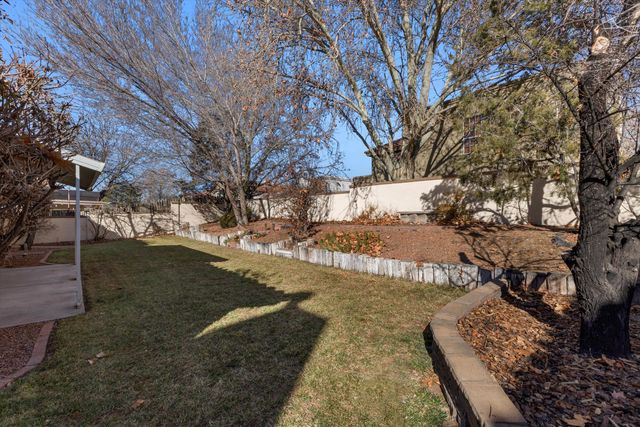 7809 Morris Rippel Place NE, Albuquerque, NM 87122