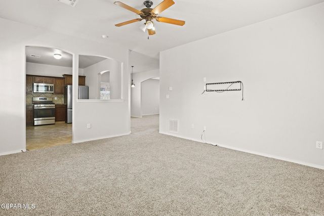 3148 BLUE DIRT, El Paso, TX 79938