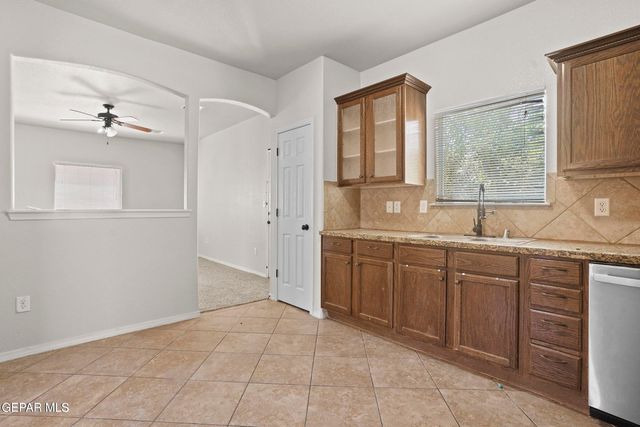 3148 BLUE DIRT, El Paso, TX 79938