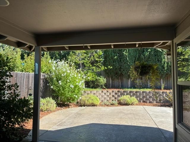 2563 Carla Dr, Placerville, CA 95667