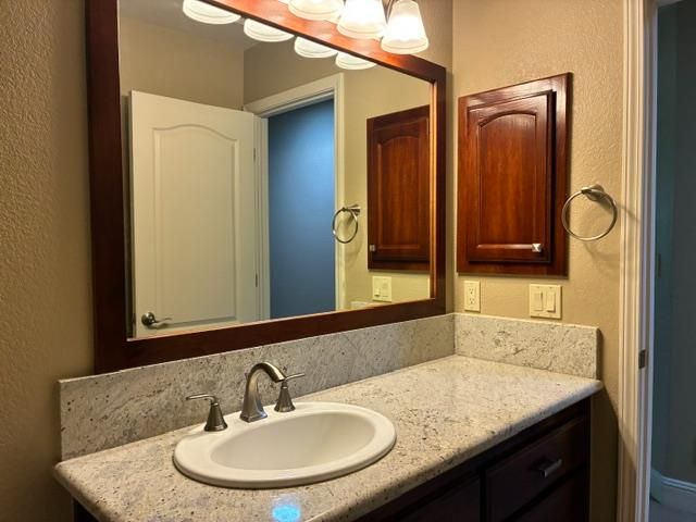 2563 Carla Dr, Placerville, CA 95667