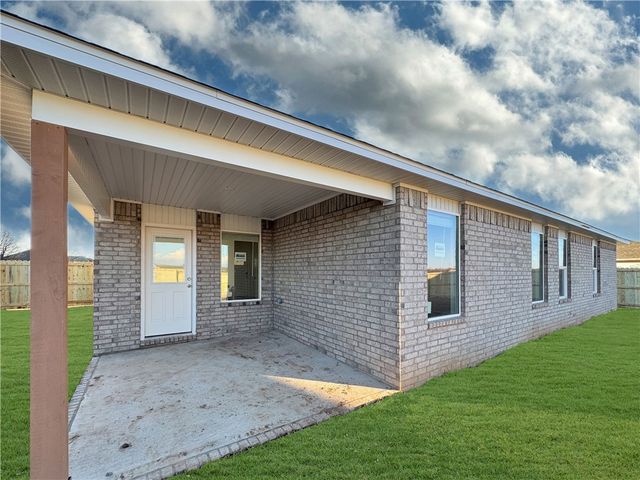 213 Ruggles Street, Pea Ridge, AR 72751
