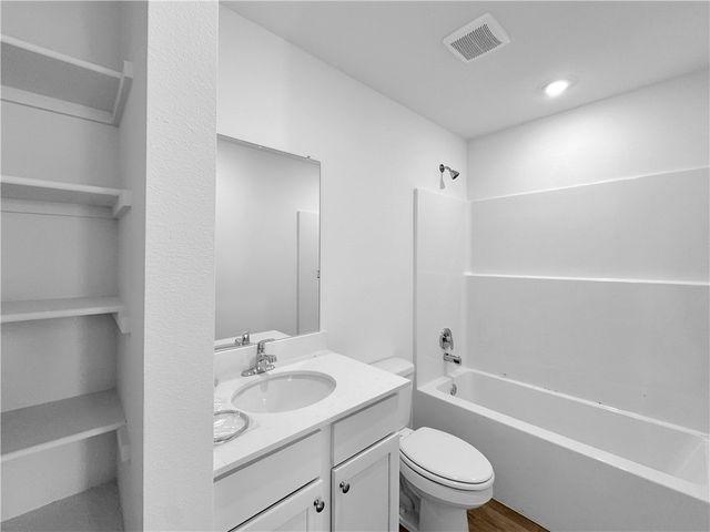 213 Ruggles Street, Pea Ridge, AR 72751