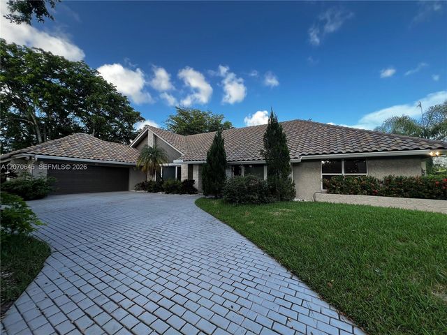 297 NW 104th Avenue, Coral Springs, FL 33071