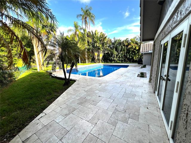 297 NW 104th Avenue, Coral Springs, FL 33071