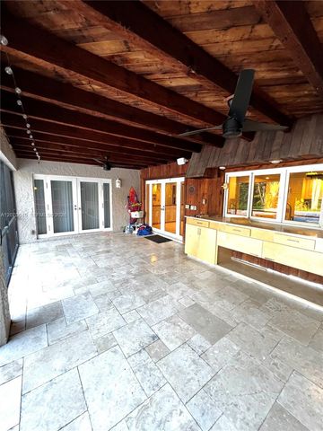 297 NW 104th Avenue, Coral Springs, FL 33071