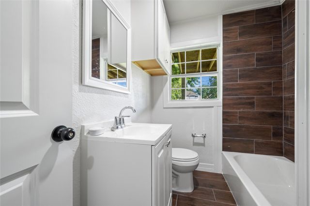 8423 Wier Drive, Houston, TX 77017