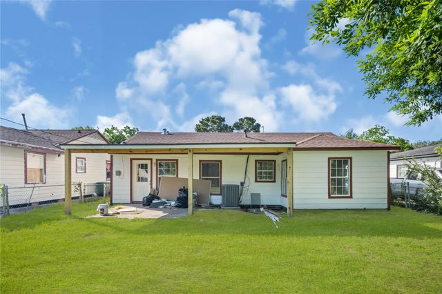 8423 Wier Drive, Houston, TX 77017