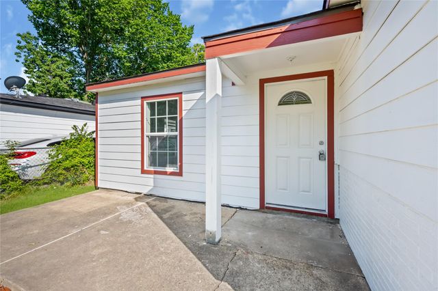 8423 Wier Drive, Houston, TX 77017