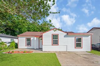 8423 Wier Drive, Houston, TX 77017