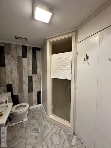 1006 Westergard Avenue, Idaho Falls, ID 83404