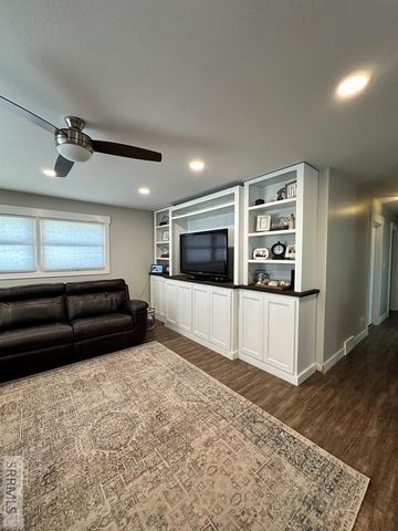 1006 Westergard Avenue, Idaho Falls, ID 83404