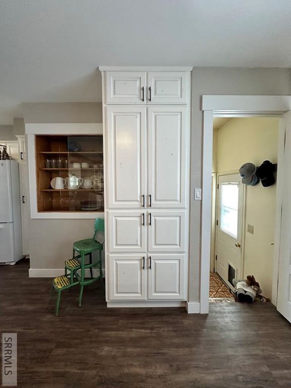 Image 10 of property listing at 1006 Westergard Avenue, Idaho Falls, ID 83404