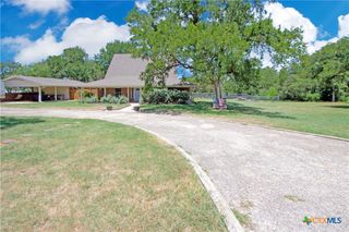 310 County Road 3080, Lampasas, TX 76550