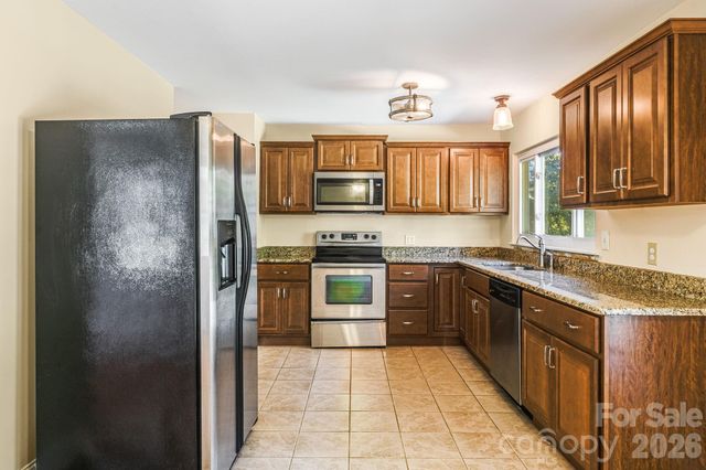 26 Elkmont Drive, Asheville, NC 28804