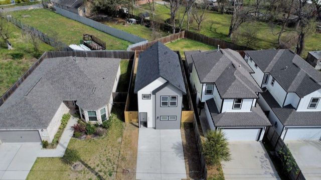 4418 Aledo Street, Houston, TX 77051