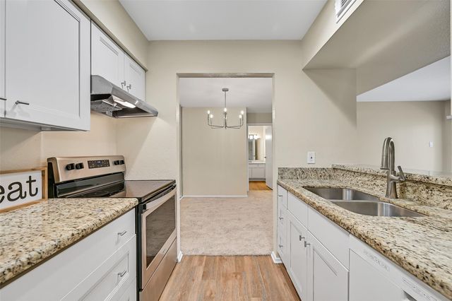 18515 Egret Bay Boulevard 1003, Webster, TX 77058