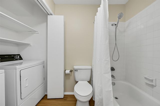 18515 Egret Bay Boulevard 1003, Webster, TX 77058