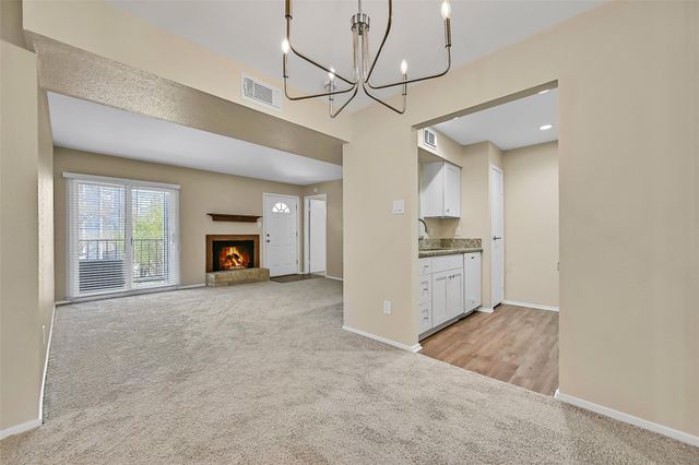 18515 Egret Bay Boulevard 1003, Webster, TX 77058