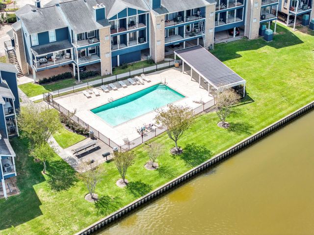 18515 Egret Bay Boulevard 1003, Webster, TX 77058