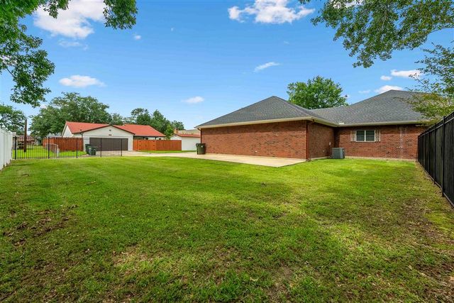 2409 23rd Street, Lake Charles, LA 70601
