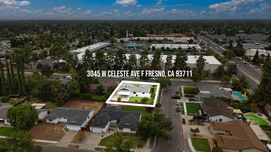 Image 24 of property listing at 3045 W Celeste Avenue, Fresno, CA 93711