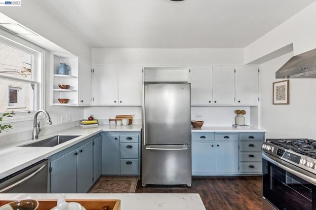 3386 3386 Herrier St, Oakland, CA 94602