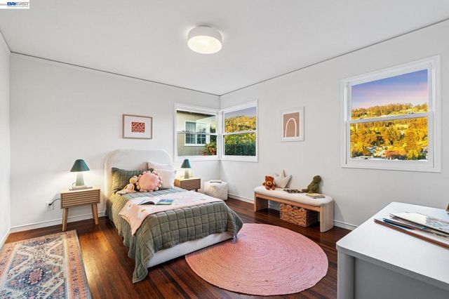 3386 3386 Herrier St, Oakland, CA 94602