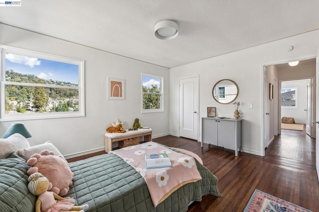 3386 3386 Herrier St, Oakland, CA 94602