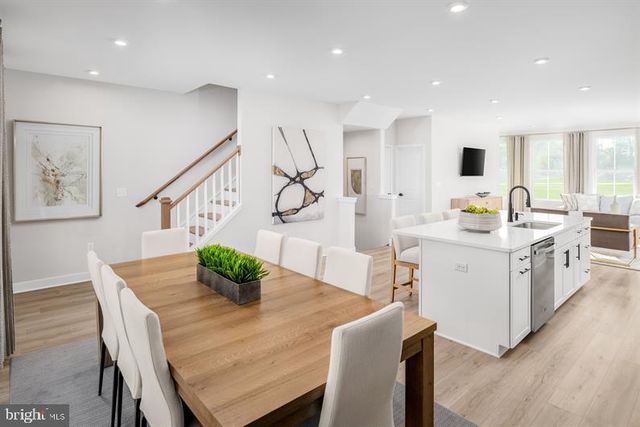 51 RAIL YARD DR, Enola, PA 17025