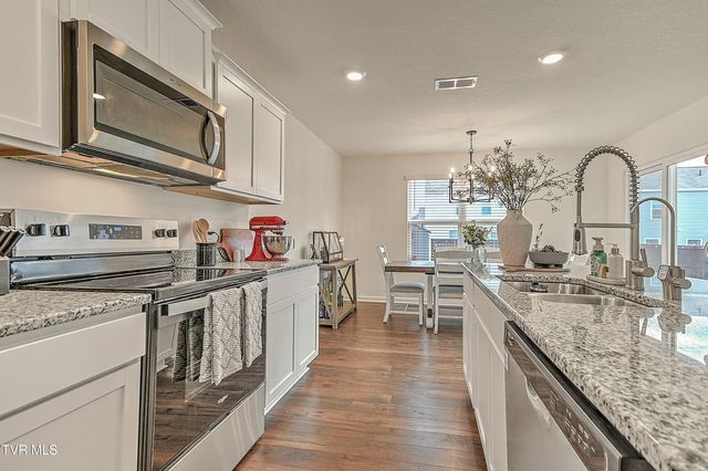 148 Crawford Circle, Bristol, TN 37620