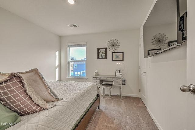 148 Crawford Circle, Bristol, TN 37620