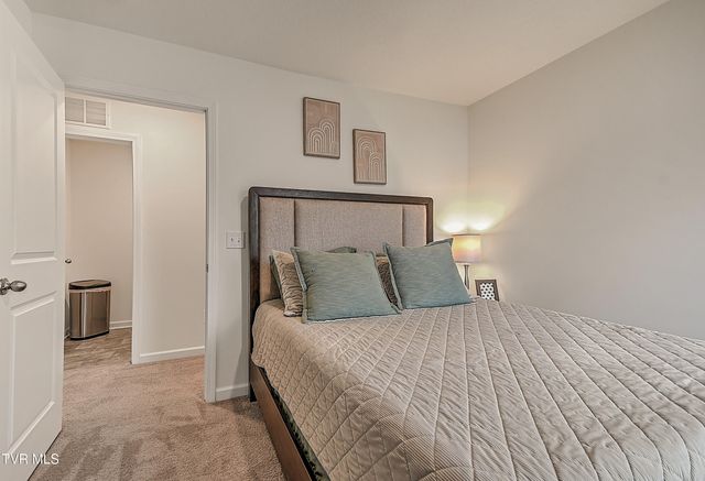 148 Crawford Circle, Bristol, TN 37620