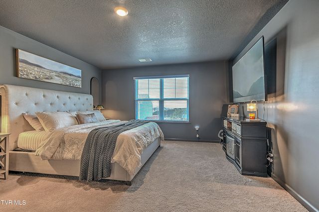 148 Crawford Circle, Bristol, TN 37620