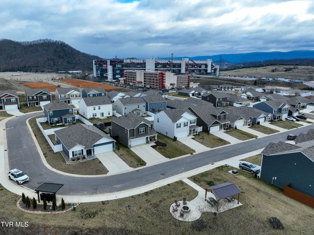 148 Crawford Circle, Bristol, TN 37620