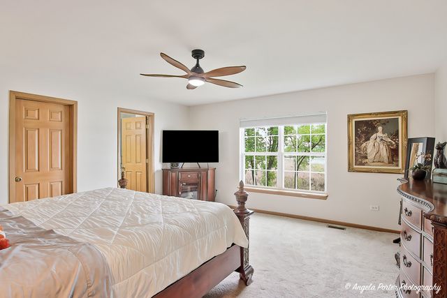 34987 N Gogol Avenue, Ingleside, IL 60041