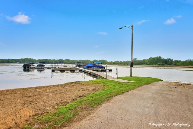 34987 N Gogol Avenue, Ingleside, IL 60041