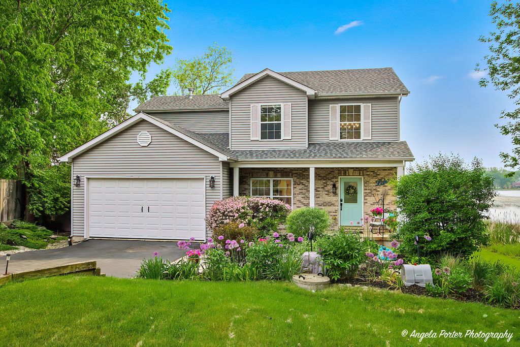 34987 N Gogol Avenue, Ingleside, IL 60041