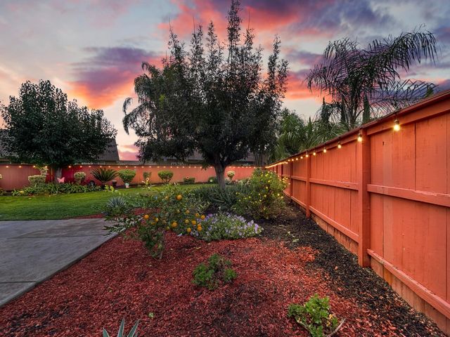 6155 W Goux Avenue, Fresno, CA 93722