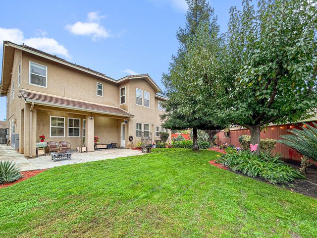 6155 W Goux Avenue, Fresno, CA 93722