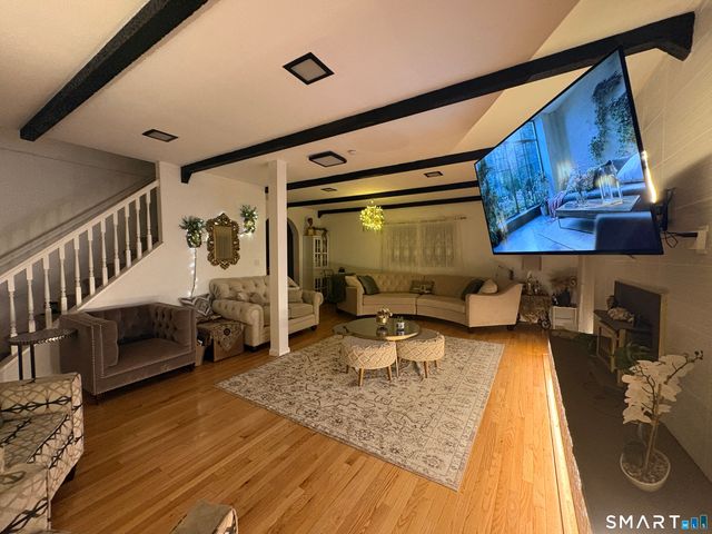127 Jennings Road, Fairfield, CT 06825